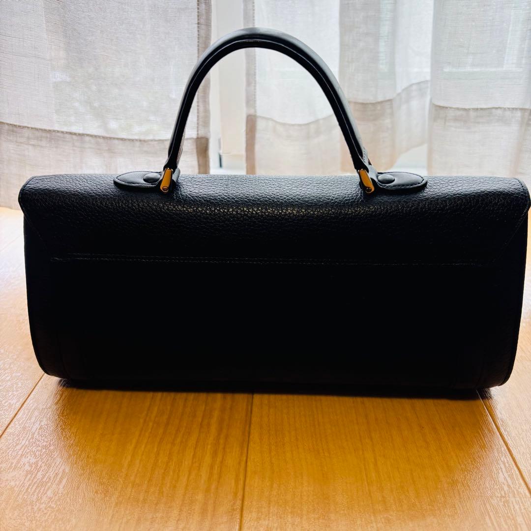 希少 美品 バーバリー 筒型 レザー ミニハンドバッグ ノバチェック　ブラック