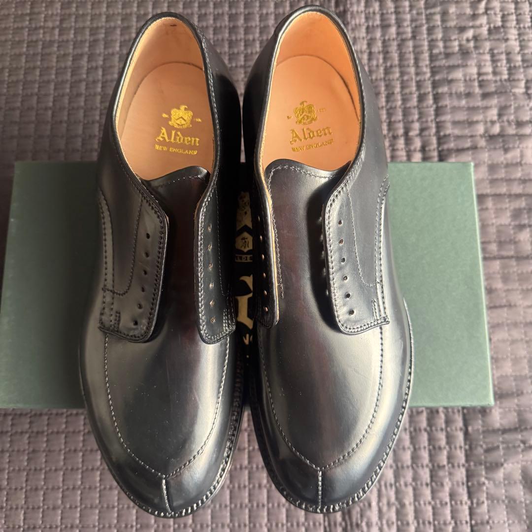 スチール装着済　ALDEN　ブラック　コードバン　7D　箱あり
