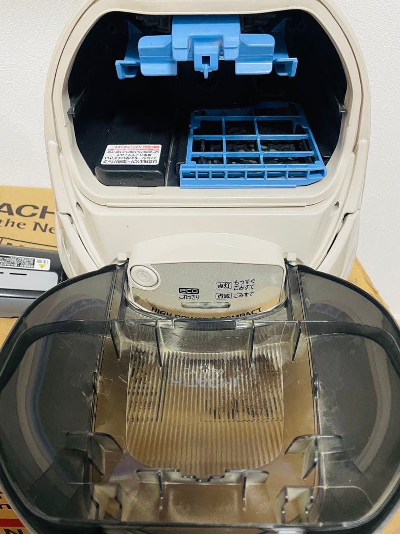 (ゆりた) HITACHI 掃除機 CV-PE90　紙パック式　箱付き