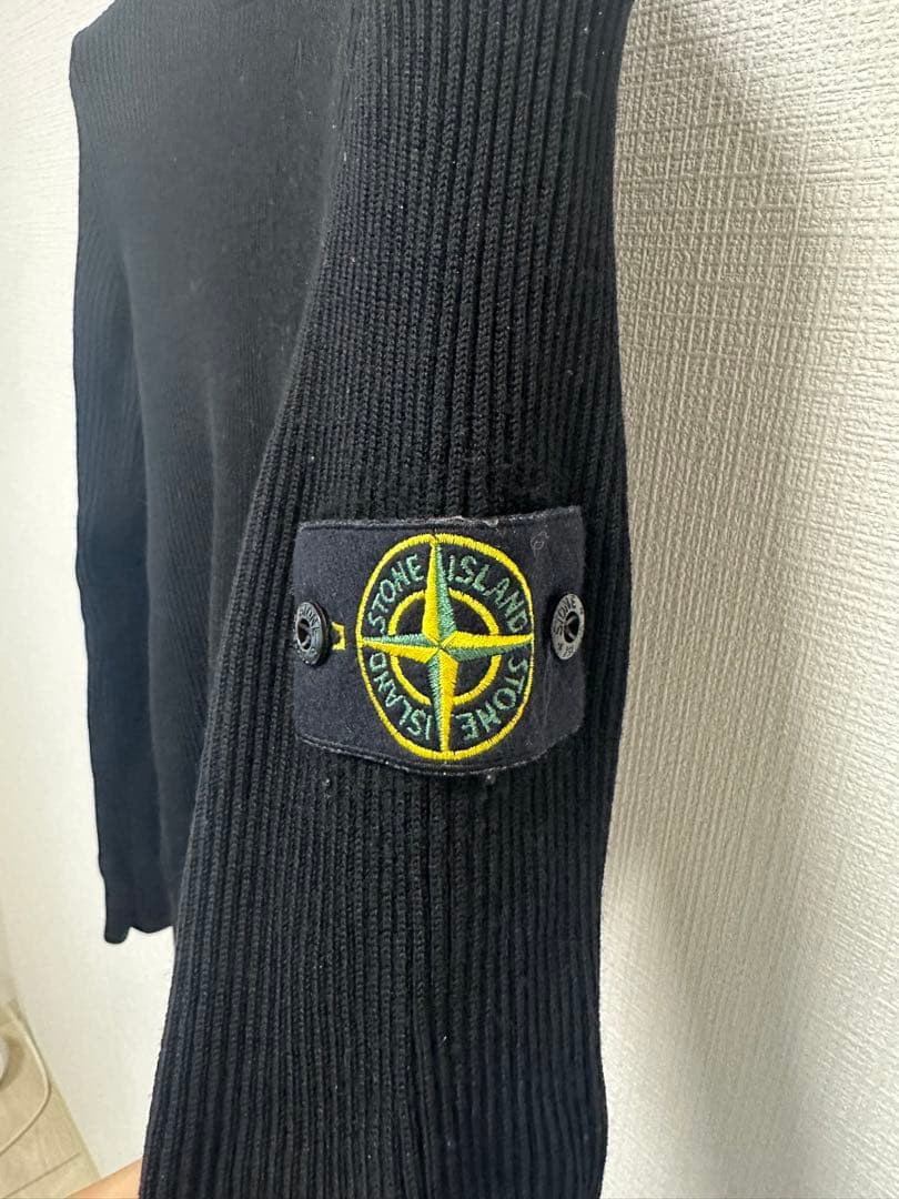 Stone  ニット セーター Mサイズ　QR鑑定済み