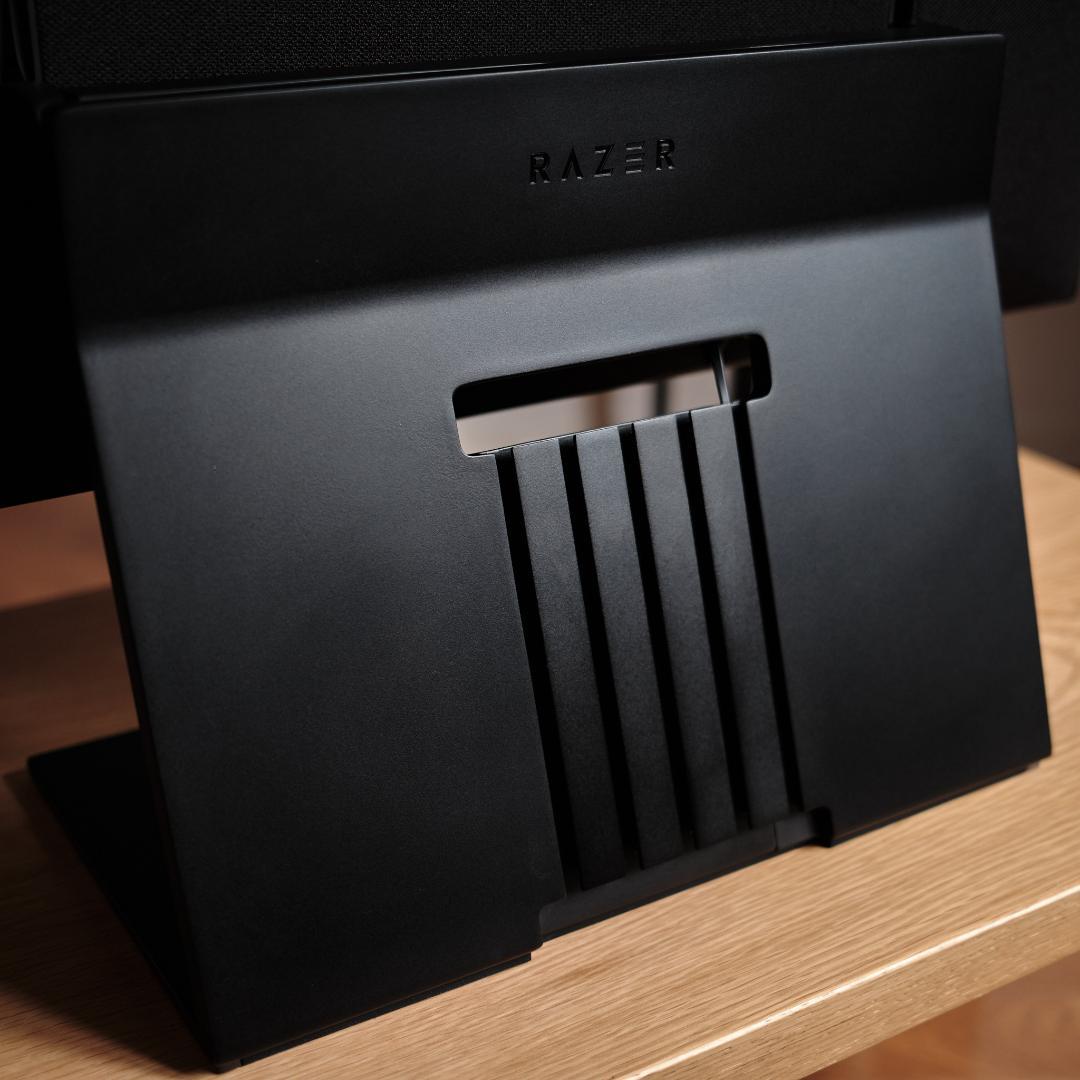 RAZER RAPTOR 27 ゲーミングモニター