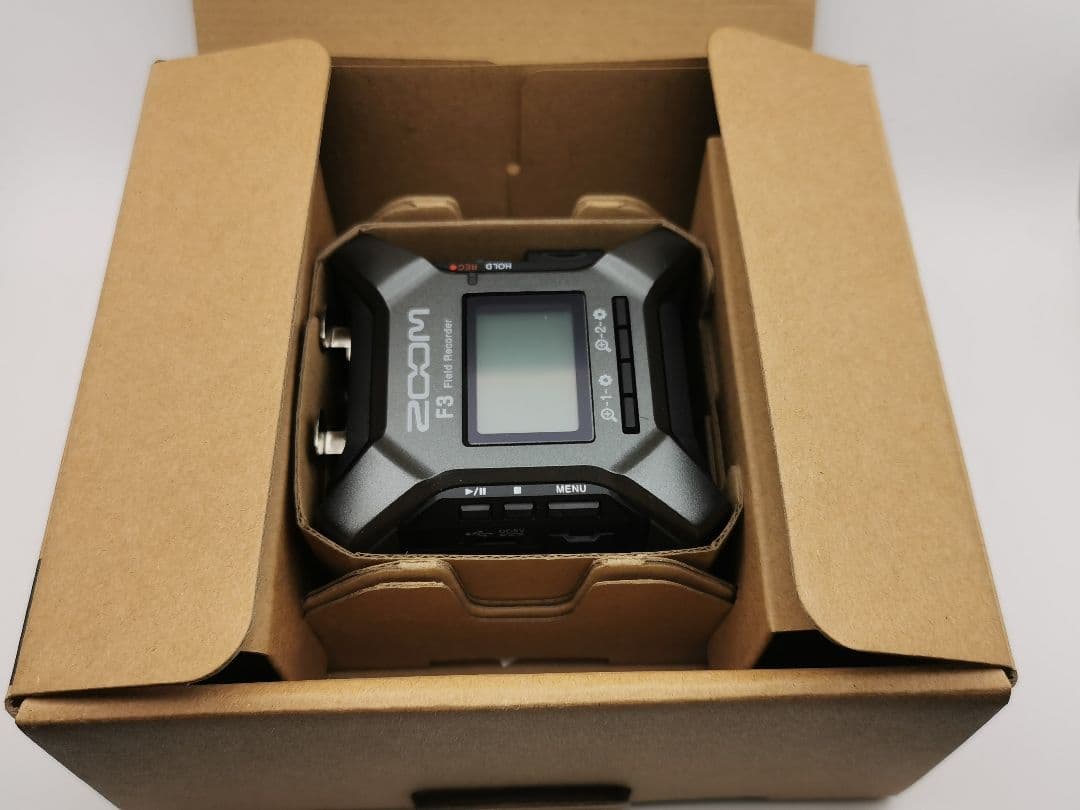 ZOOM F3＋BTA-1 16GB マイクロSD 新品乾電池2本