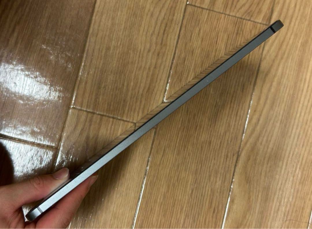 iPad スペースグレー本体simフリーキーボード ケース付き