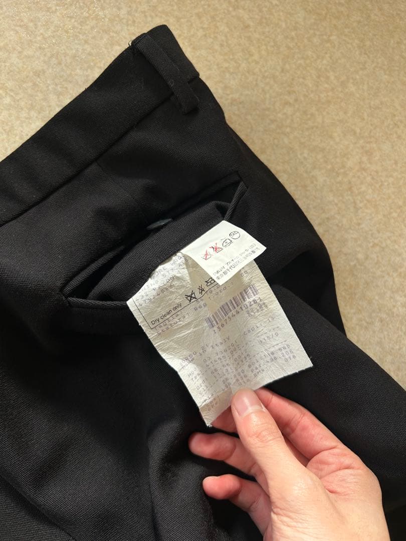 90s ジョルジオアルマーニ黒スラックス 裾当て付き