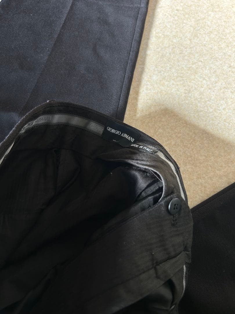 90s ジョルジオアルマーニ黒スラックス 裾当て付き