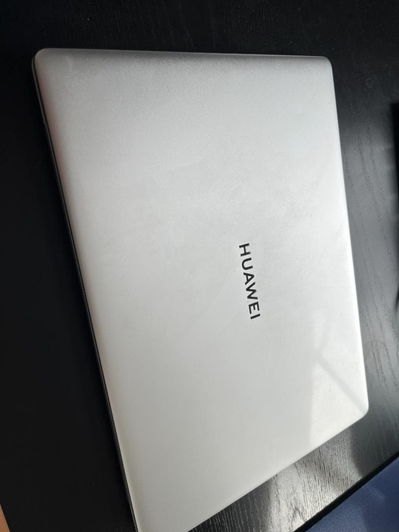 Windowsノート本体 Huawei MateBook 13 8265U MX250