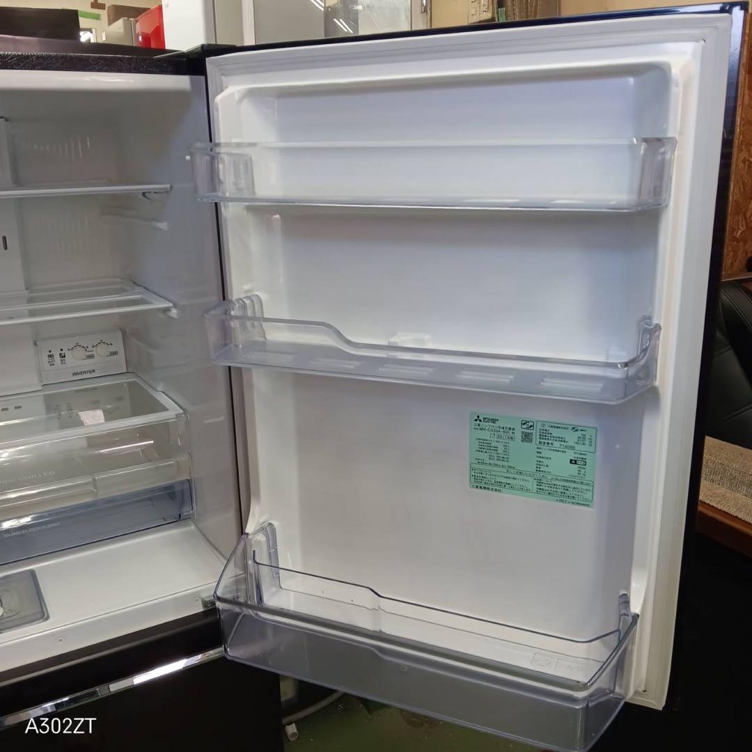 440 三菱大型冷蔵庫　300L強　小型　家庭用　右開き　自動製氷　ブラウン