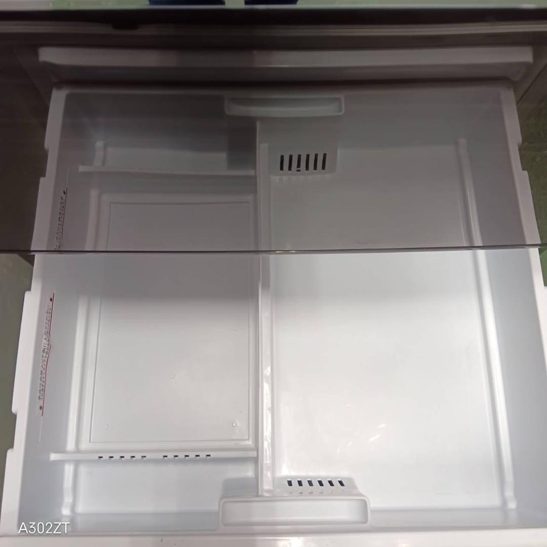 440 三菱大型冷蔵庫　300L強　小型　家庭用　右開き　自動製氷　ブラウン