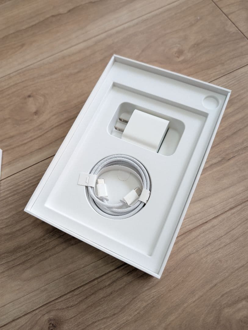 iPad mini (第7世代) Cellular スペースグレー 256GB