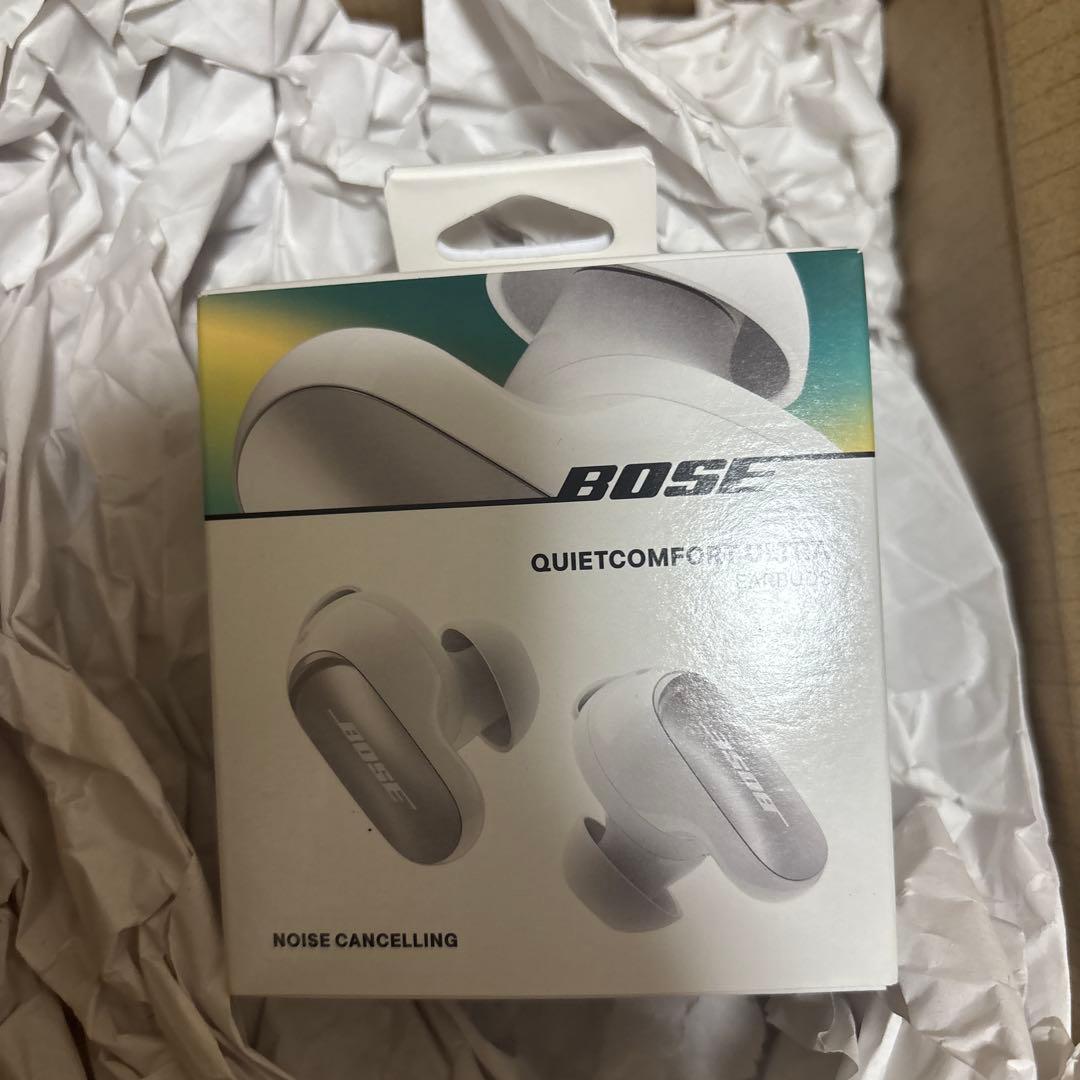 BOSE QuietComfort Ultra Earbudsホワイト