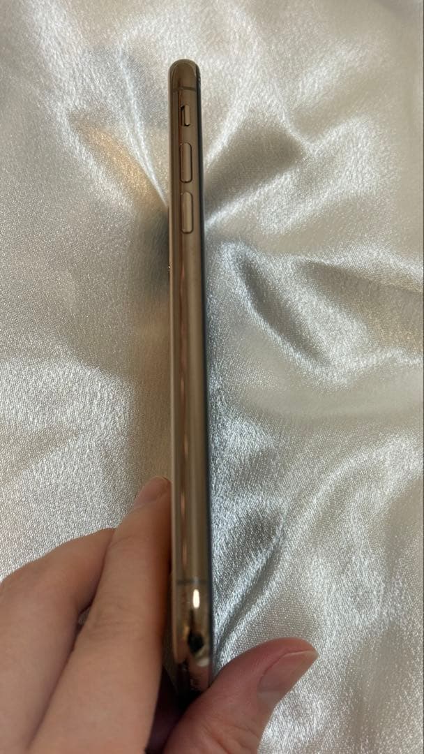 iPhone Xs ゴールド 512GB