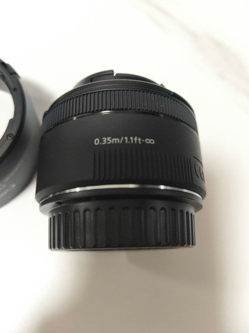 美品　Canon EF 50mm F1.8 STM　純正フード付！