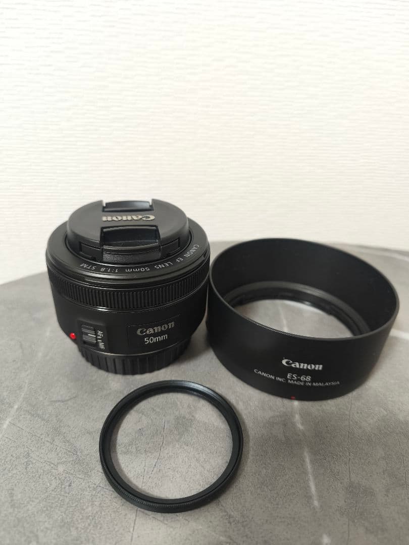美品　Canon EF 50mm F1.8 STM　純正フード付！