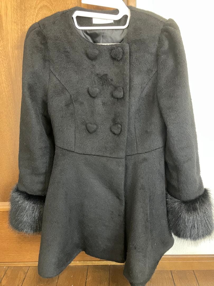 pium ハートボタンリボンベルトシャギーコート