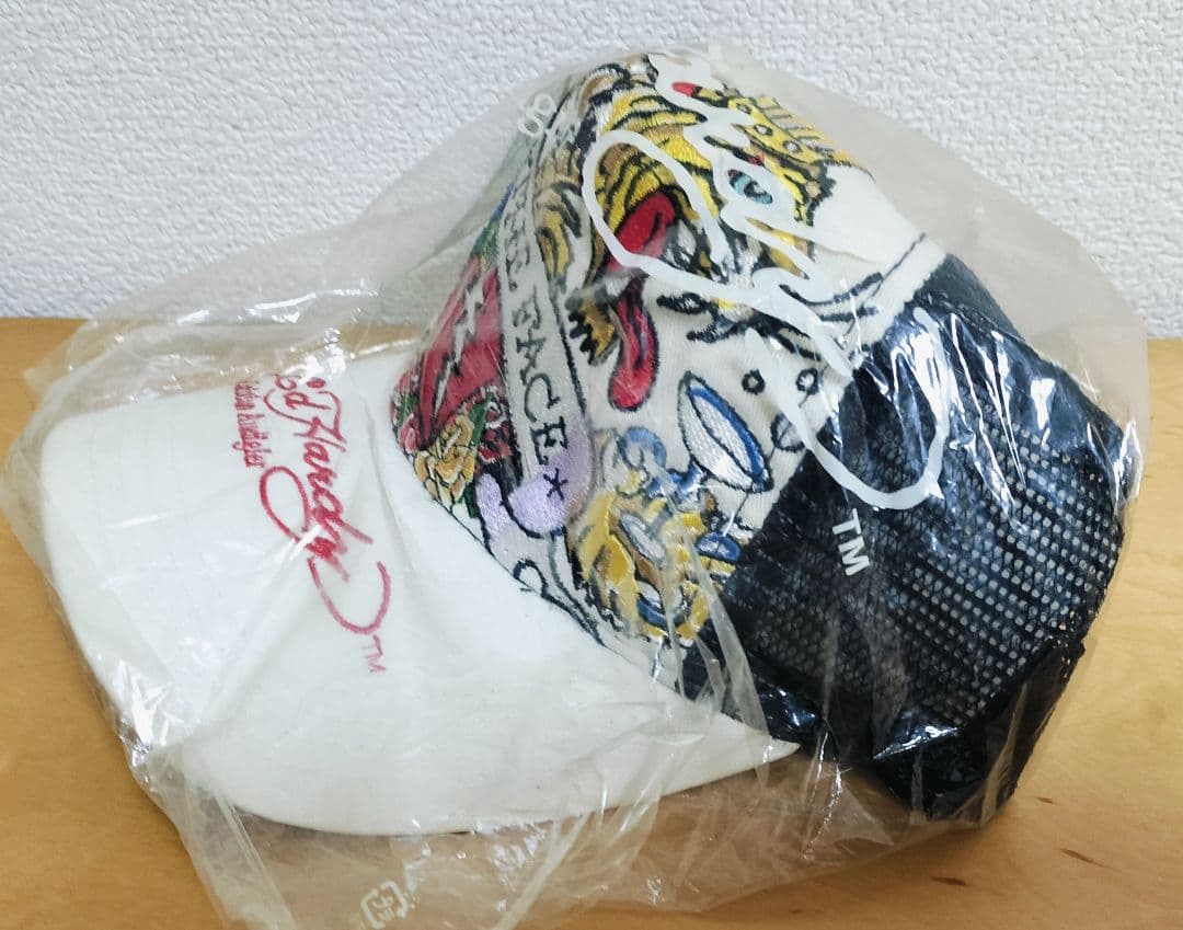 【レア】BoA × Ed Hardy コラボ キャップ 限定品 白 未使用品