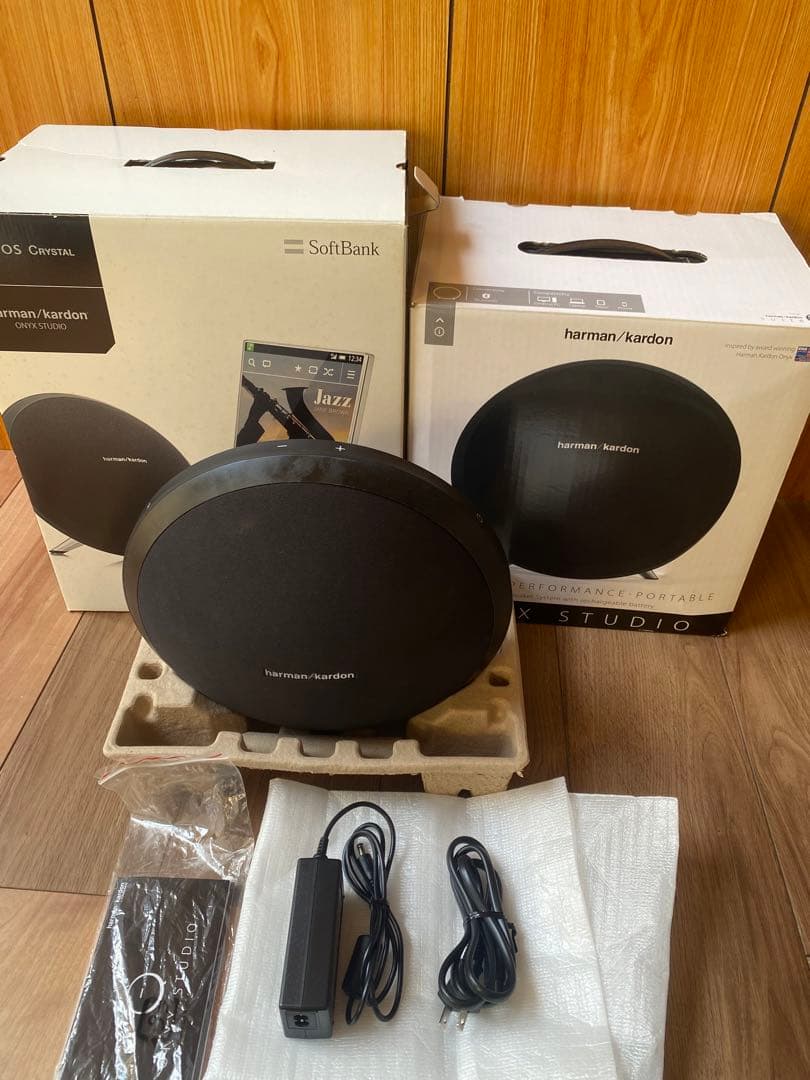 美品 ハーマンカードン ONYXSTUDIO Bluetoothスピーカー
