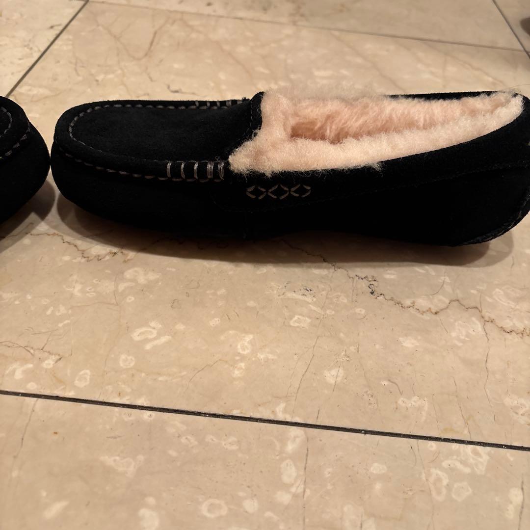 美品　UGG ブラック モカシン　5 36