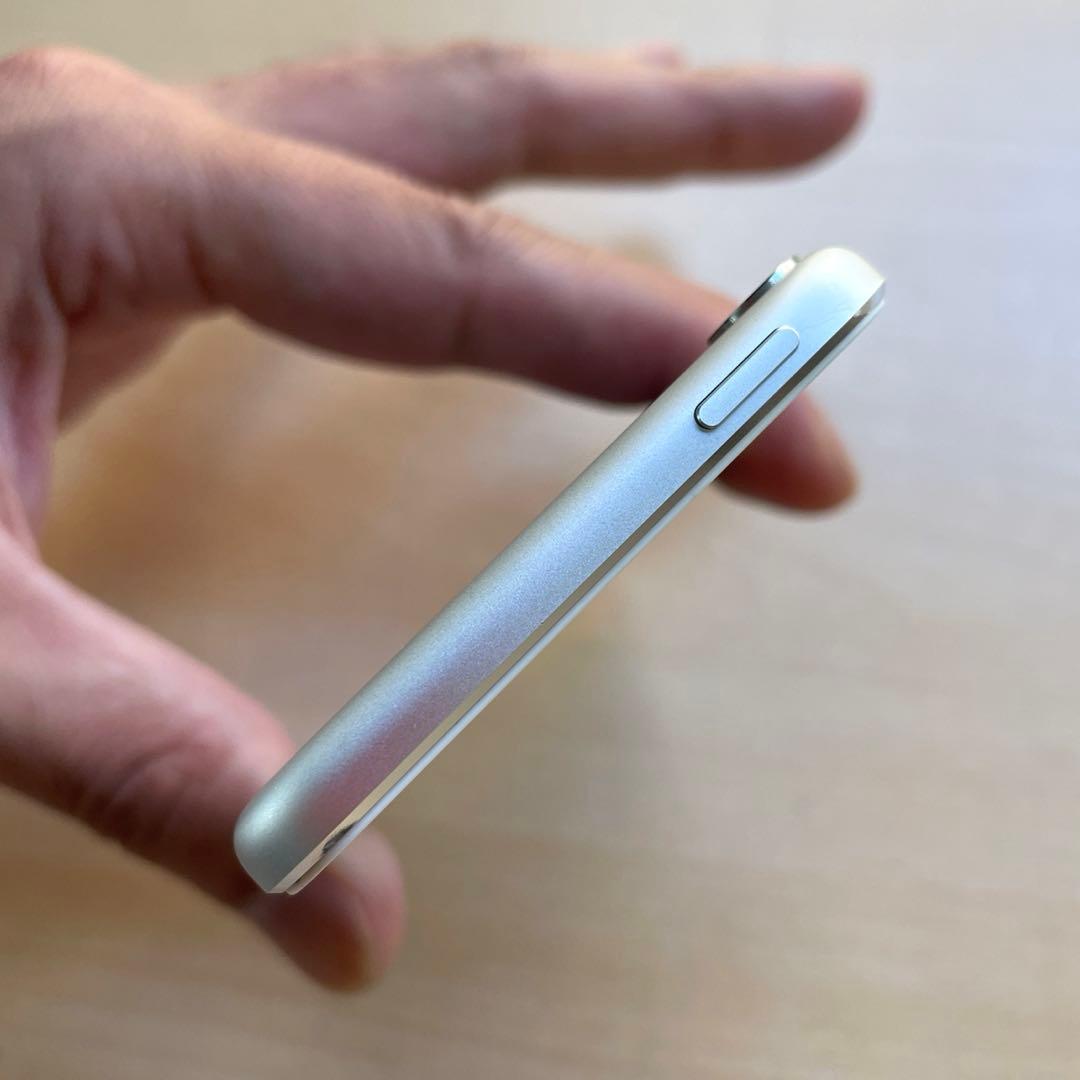 iPod touch 第7世代　32GB シルバー　A2178 超美品