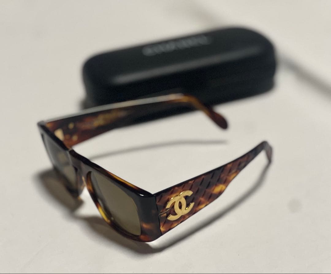 CHANEL ビンテージべっ甲サングラスシャネルココマークキルティングパターン