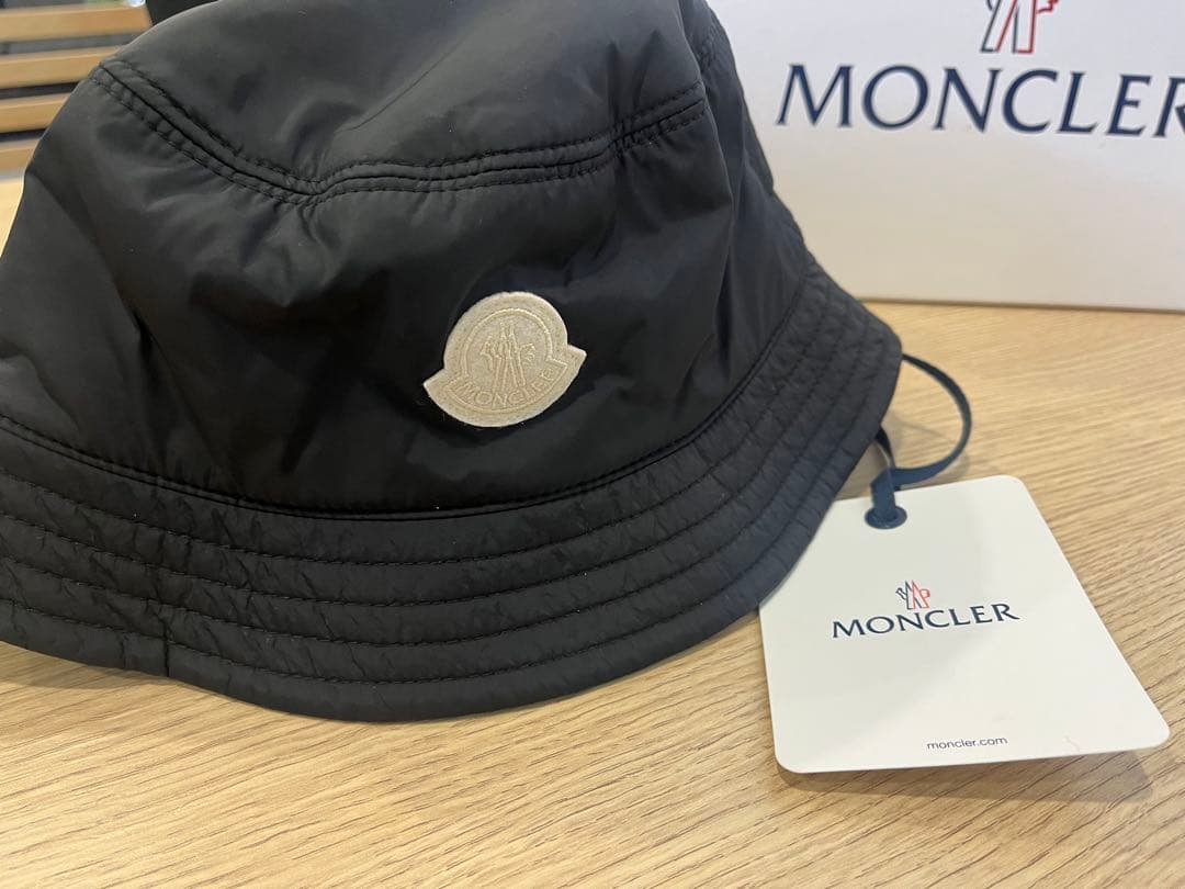 【新品タグ箱付き】MONCLER バケットハット