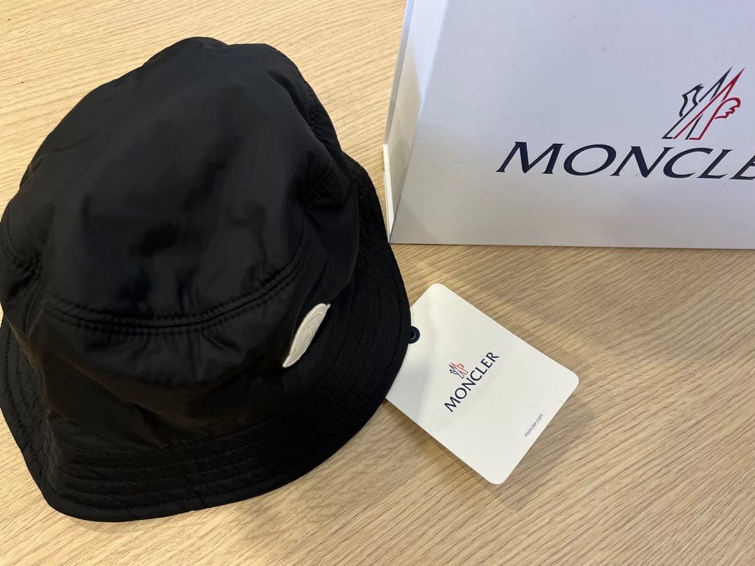 【新品タグ箱付き】MONCLER バケットハット