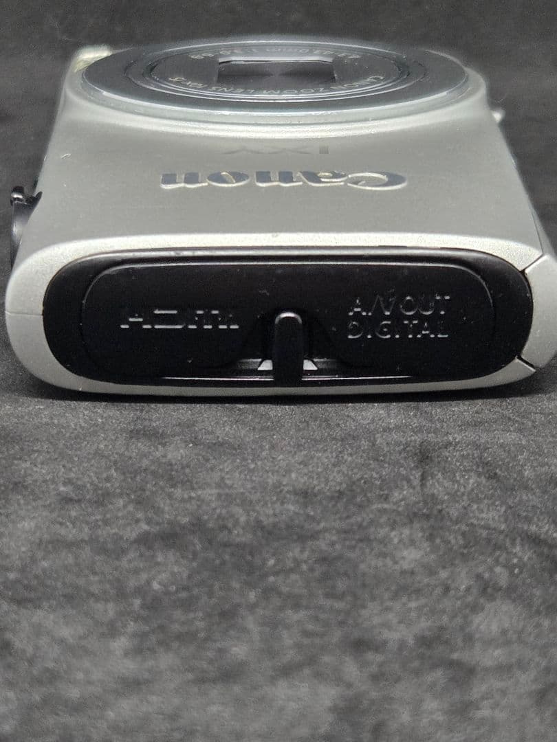 動作不確認 Canon IXY 610f シルバー コンパクトデジタルカメラ