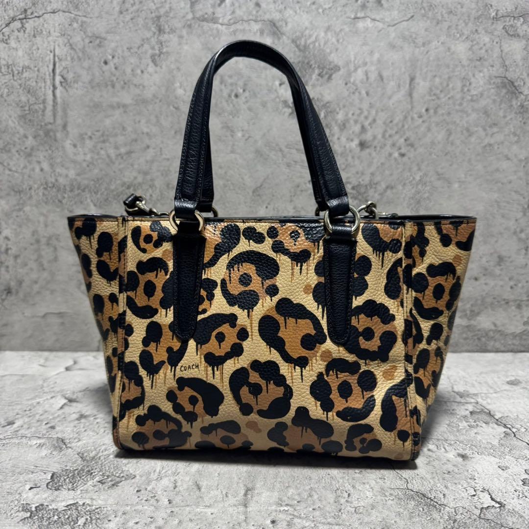 美品✨️コーチ 2way ショルダーバッグ PVC レザー レオパード 豹柄