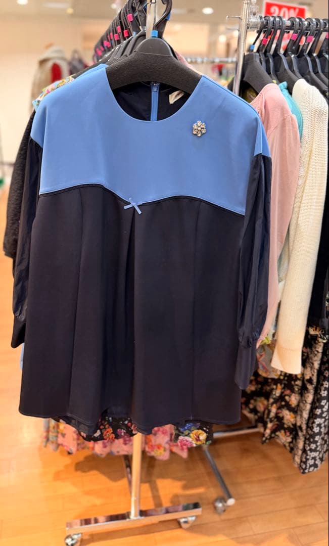 セール品、Super Beauty 長袖チュニック 42