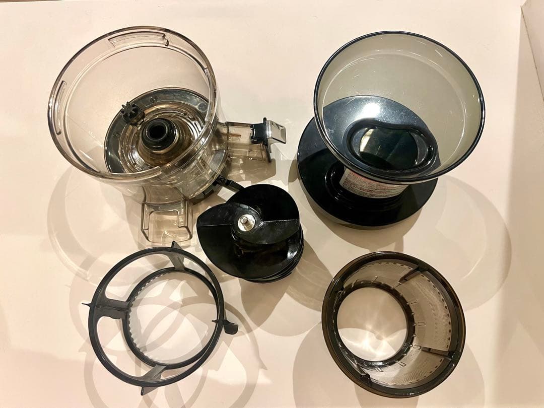 （美品）HUROM スロージューサー H-AA-WBA17 パールホワイト