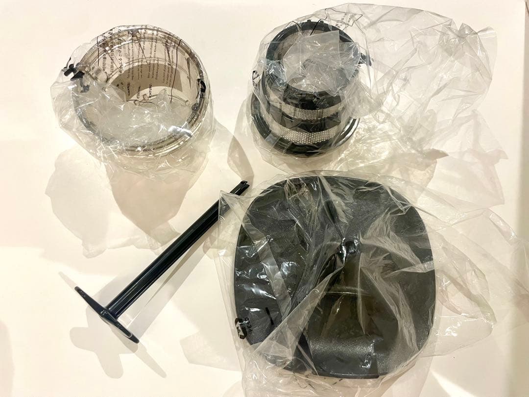 （美品）HUROM スロージューサー H-AA-WBA17 パールホワイト