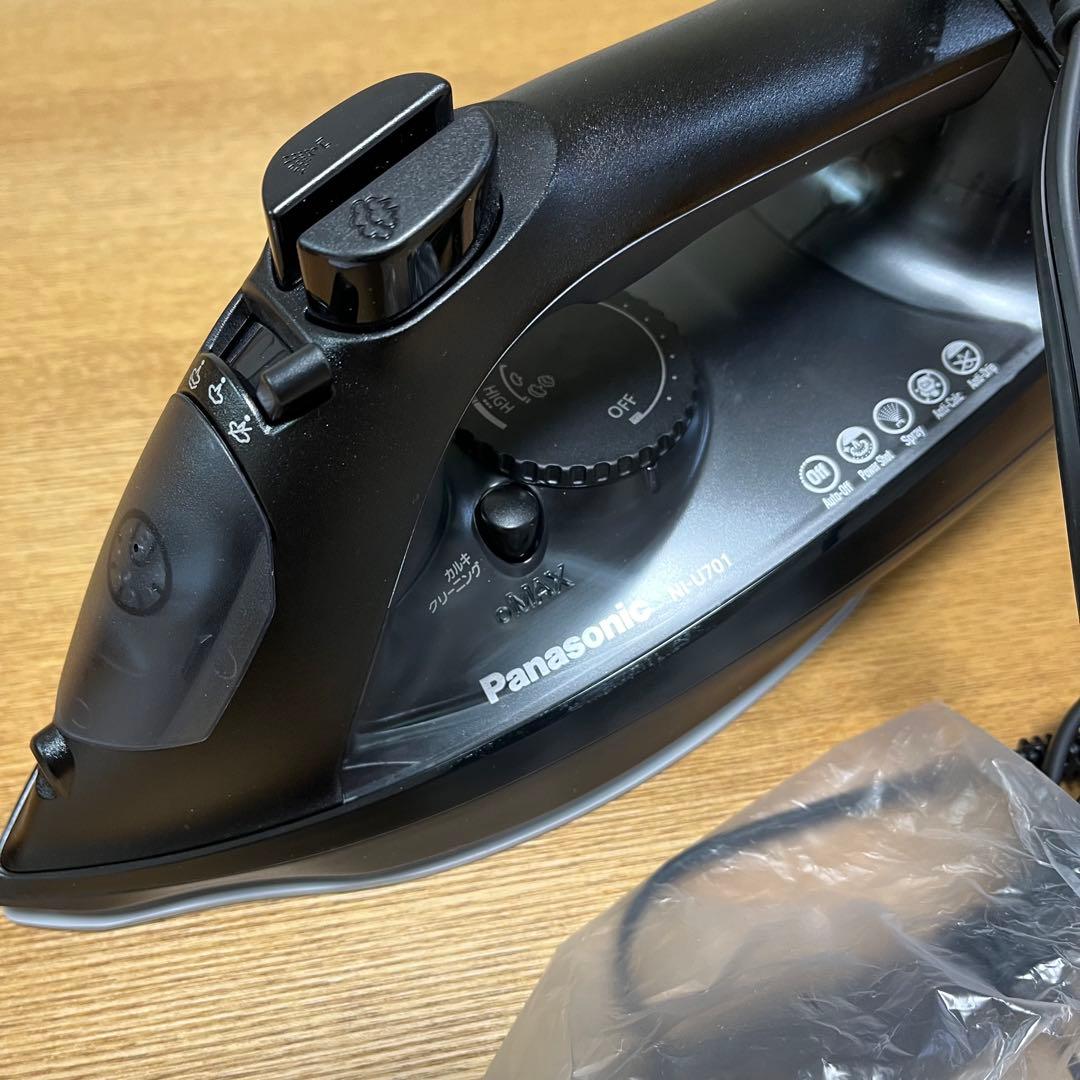 【新品・24年製】パナソニック／コード付 スチームアイロン（NI-U701-K）