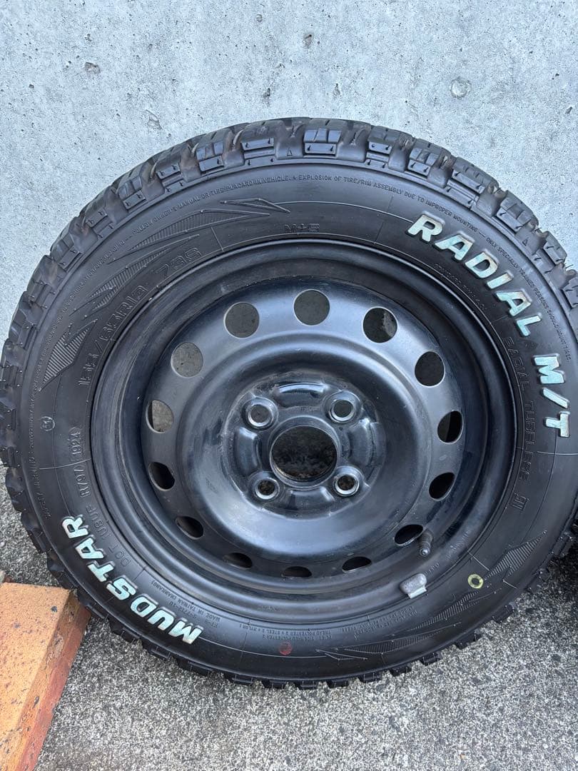 [zakkyさん専用］MUDSTAR RADIAL M/T タイヤ 4本セット