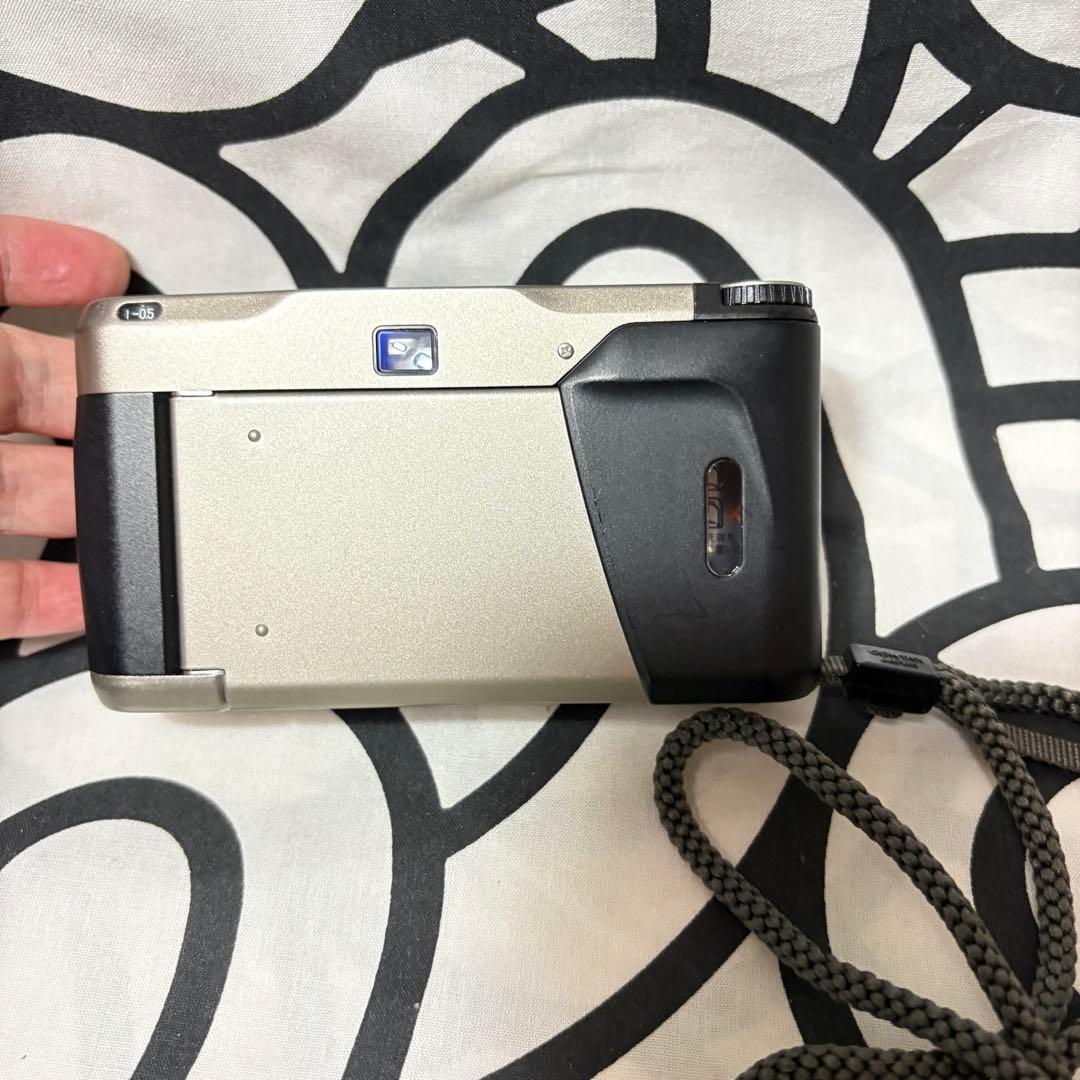 CONTAX T2 CarlZeiss Sonnar2.8/38 フィルムカメラ