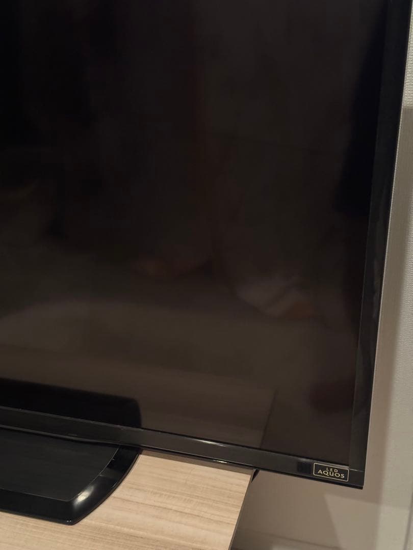 早い者勝ち！SHARP　AQUOS　50インチ液晶テレビ　LC52W9