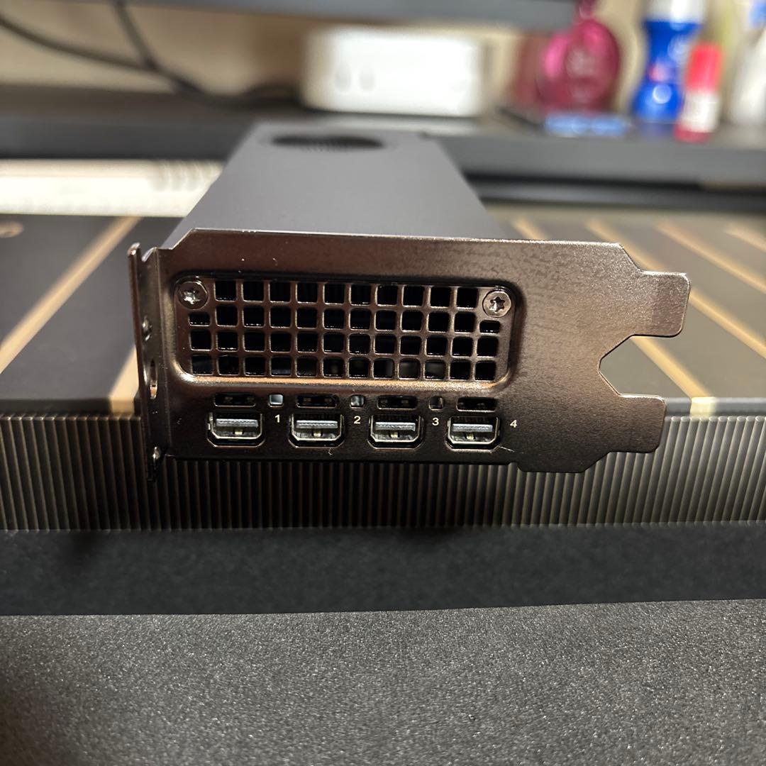 グラフィックボード・グラボ・ビデオカード NVIDIA RTX A2000 6GB GDDR6