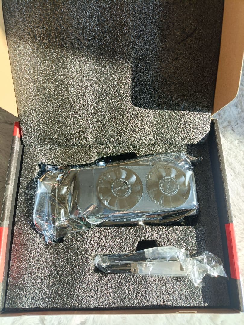 グラフィックボード・グラボ・ビデオカード ASRock Radeon RX 550 4GB Low Profile