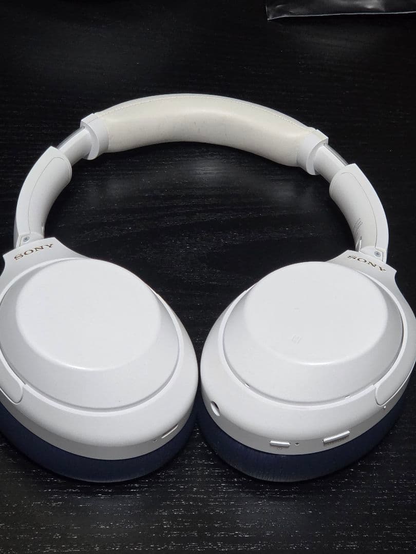 SONY ヘッドホン WH-1000XM4 LIMITED EDITION（白）