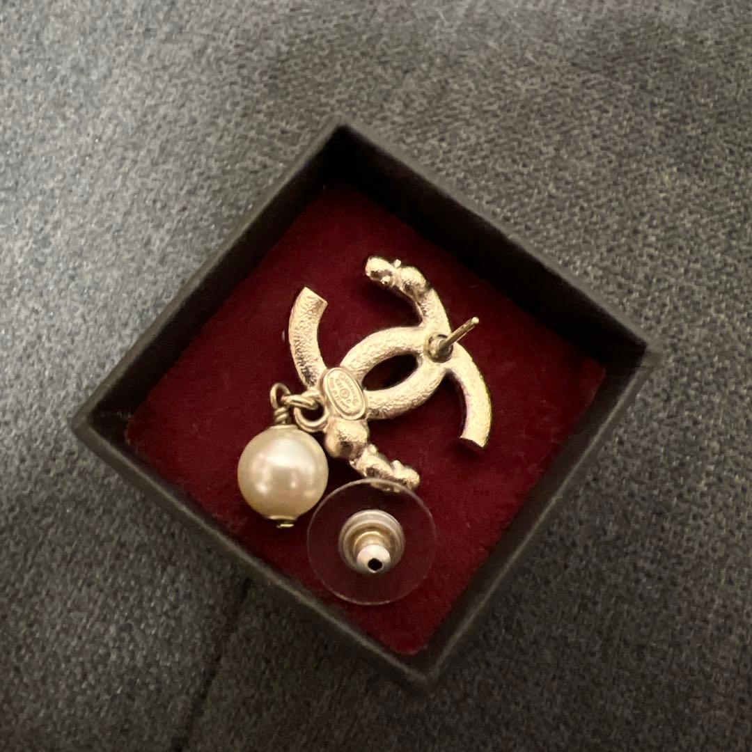 CHANEL シャネル ココマーク パール ピアス ラインストーン 片耳
