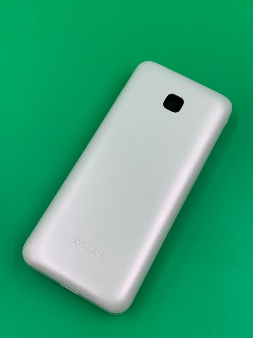 ★極美品 GRATINA KYF42 8GB SIMフリー KDDI KYF42