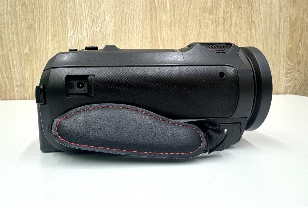 ★Panasonic デジタルビデオカメラ　HC-VX985M 【動作確認済み】