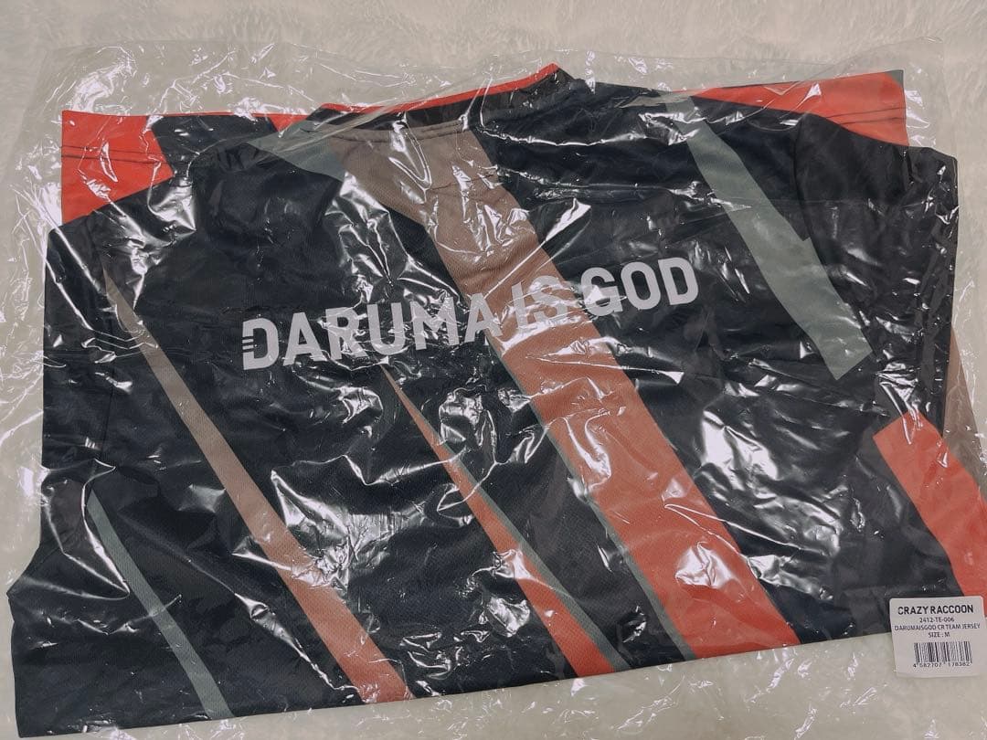 【週末限定値引き】だるまいずごっど　Tシャツ Mサイズ月曜には戻します。