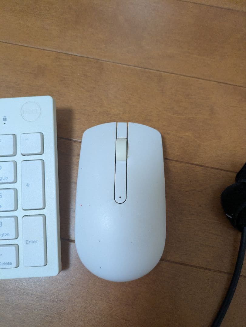 DELL デスクトップPC ホワイト キーボード・マウス付き inspiron