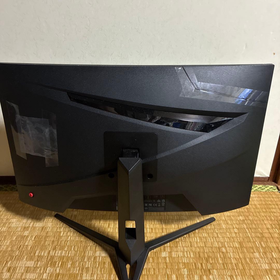 MSI カーブ型ディスプレイ 本体