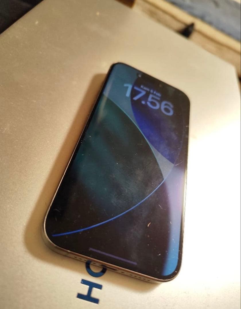 iphone 15 pro 128gb SIMフリー