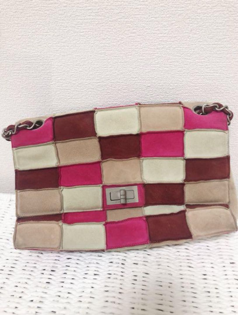 「最終値下げ」シャネルハンドバッグ2.55