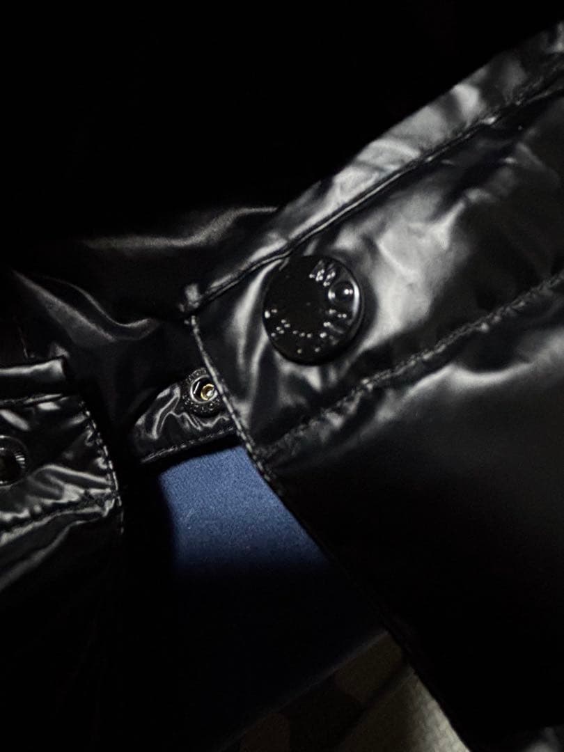 モンクレールダウンフード