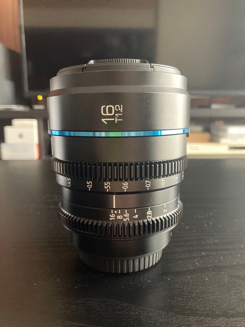 SIRUI Night Walker 16mm T1.2 シネレンズ　Eマウント