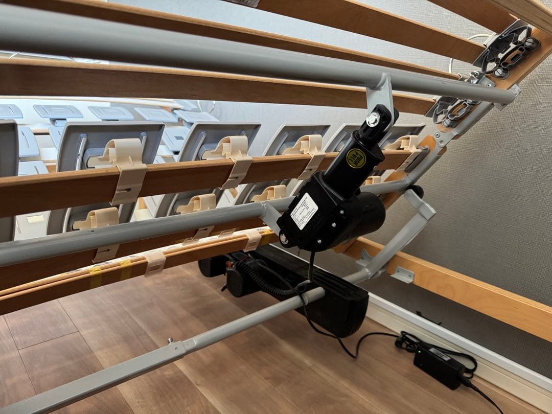 【香港】電動リクライニングベッド　XPoint/R4