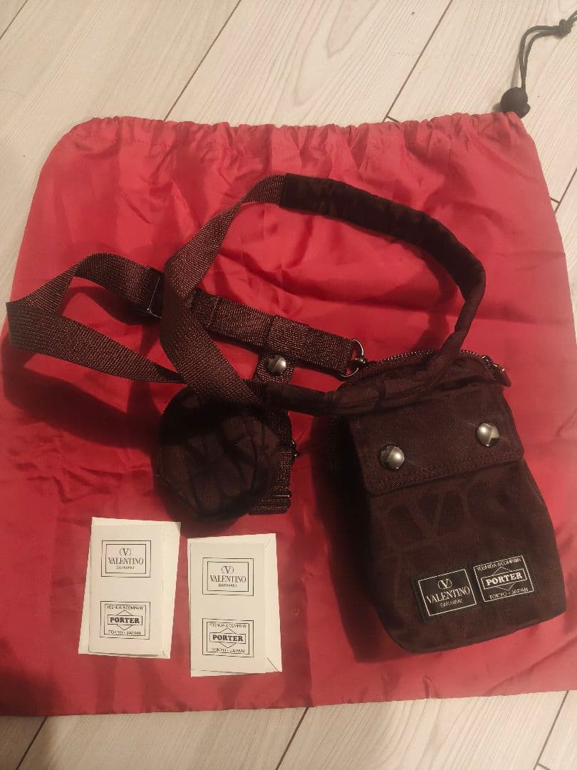 VALENTINO PORTER バーガンディ バッグ