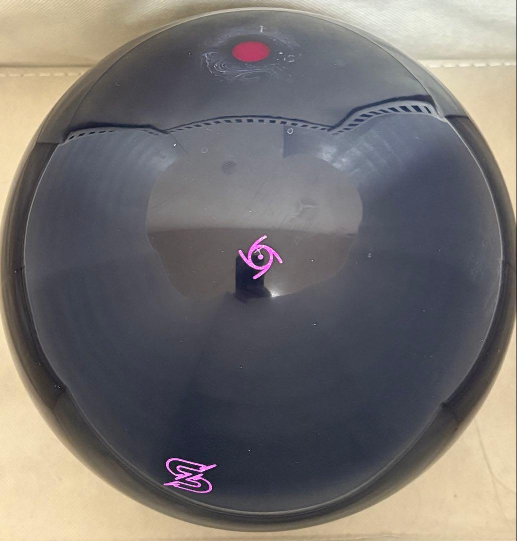 【新品】ソリューションブラック　ボウリングボール 15ポンド